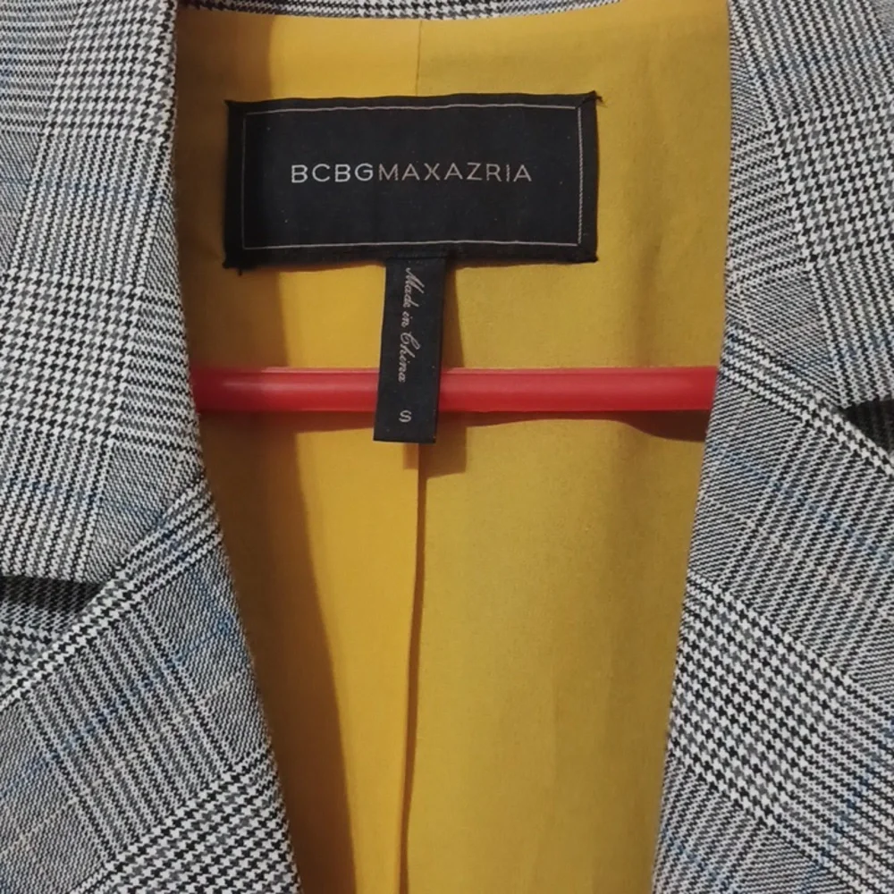 BCBGMaxAzria Gray Glen Plaid Double-Breasted Blazer. NWOT. Size S - Picture 2 of 5